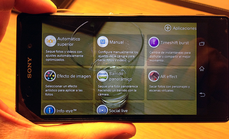 Illustration for article titled Primeras impresiones del Sony Xperia Z1: más alto, más fuerte, mejor